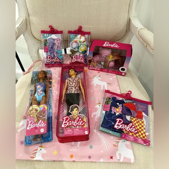 Barbie Other - Barbie & Ken Gift Bundle Comes with Unicorn Storage bag